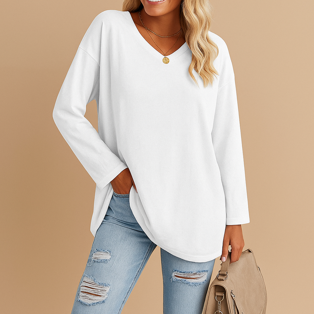 Women’s lightweight round-neck summer top with short sleeves and loose fit, perfect for warm days and casual outfits.