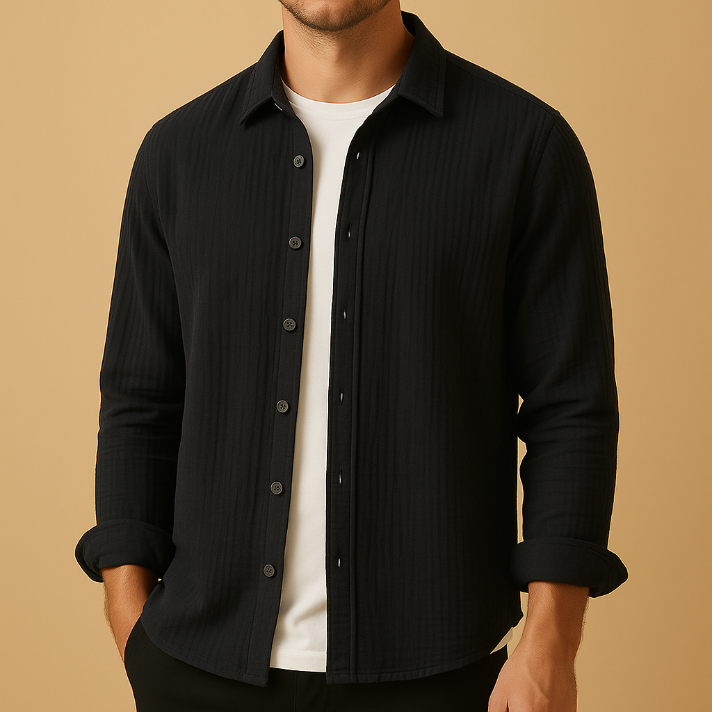 Men’s classic button-down long sleeve shirt with a slim fit and breathable fabric, ideal for both office and casual occasions.