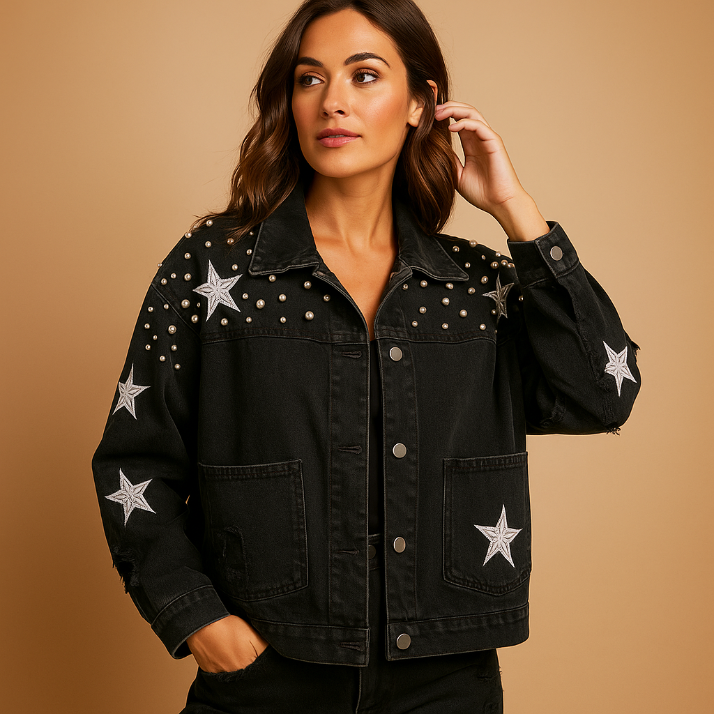 Women’s cropped denim jacket with relaxed fit, button closure and front pockets, perfect for layered outfits and everyday wear.