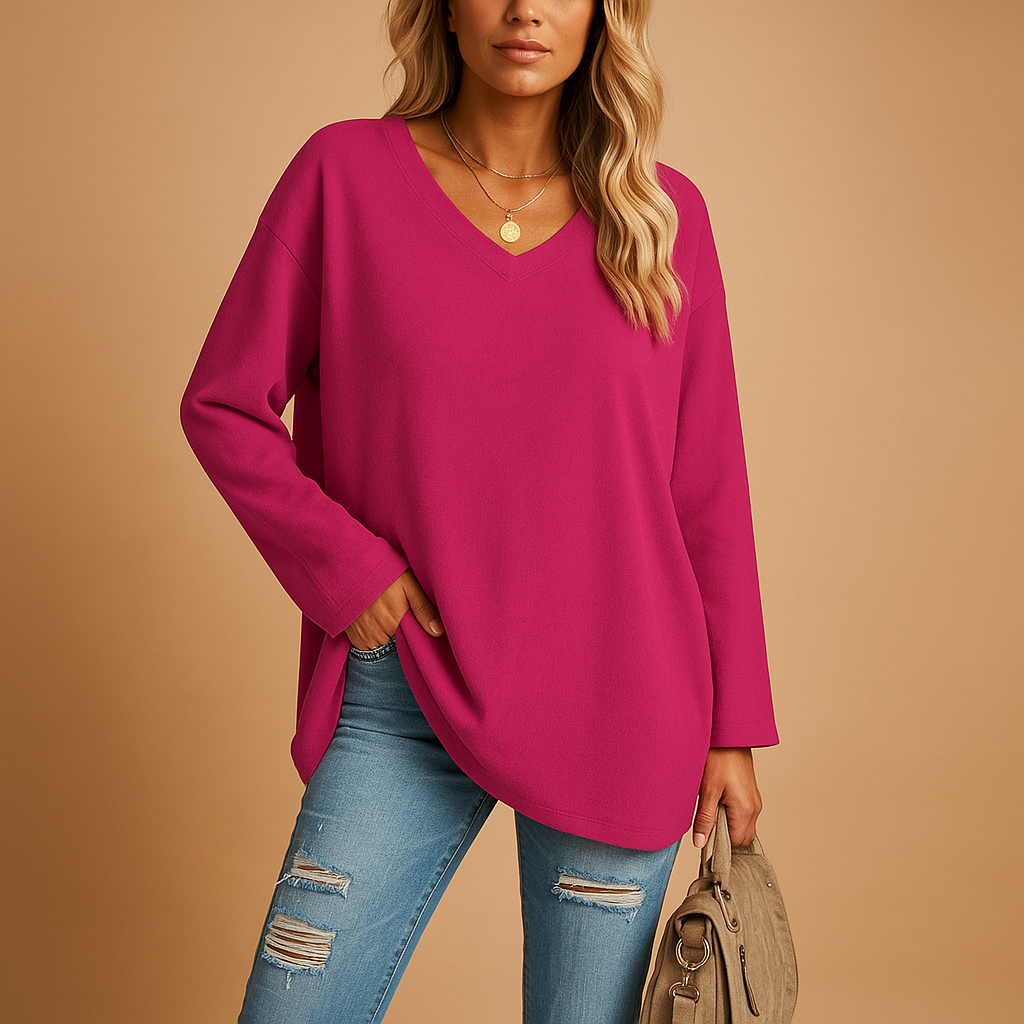 Women’s lightweight round-neck summer top with short sleeves and loose fit, perfect for warm days and casual outfits.