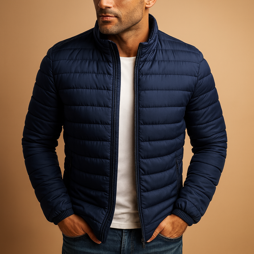 Men’s puffer jacket with hood featuring a classic design and excellent insulation, perfect for cold winter days and outdoor activities.