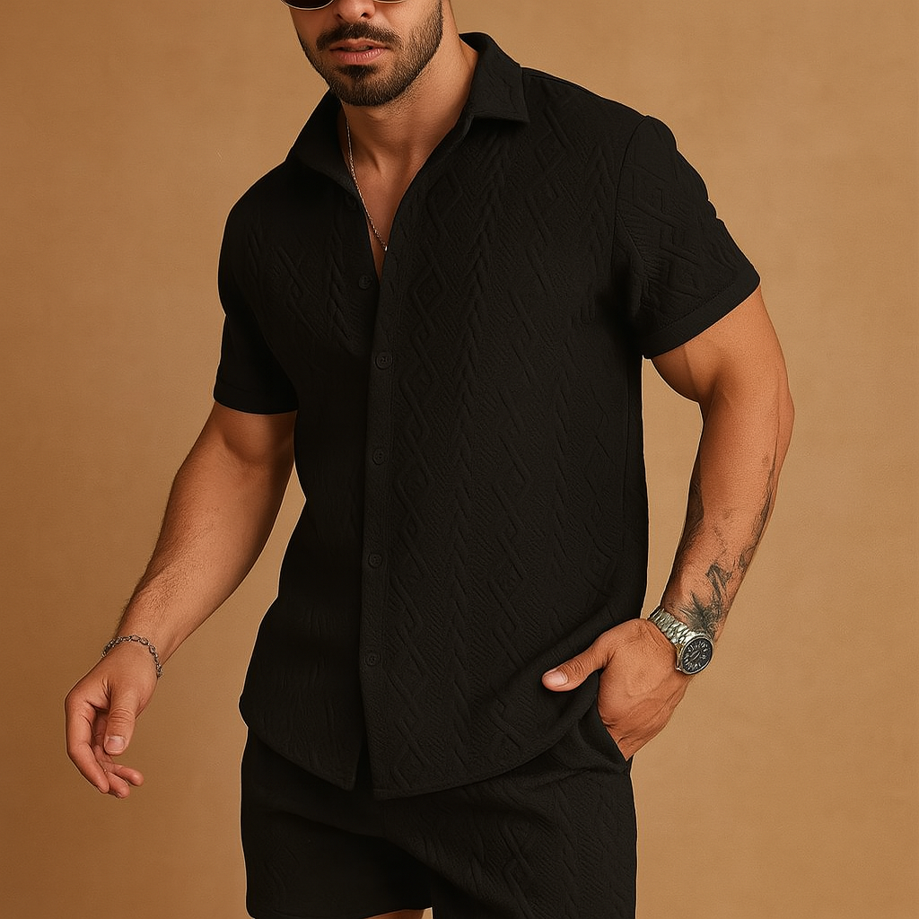 Men’s short-sleeve sport set with contrasting collar, perfect for workouts, walks, and relaxed summer wear.