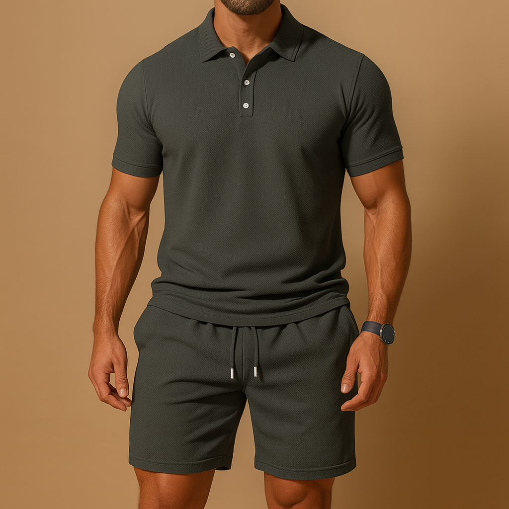 Men’s sporty polo set with solid color and drawstring detail, perfect for golf, leisure, and summer outings. 