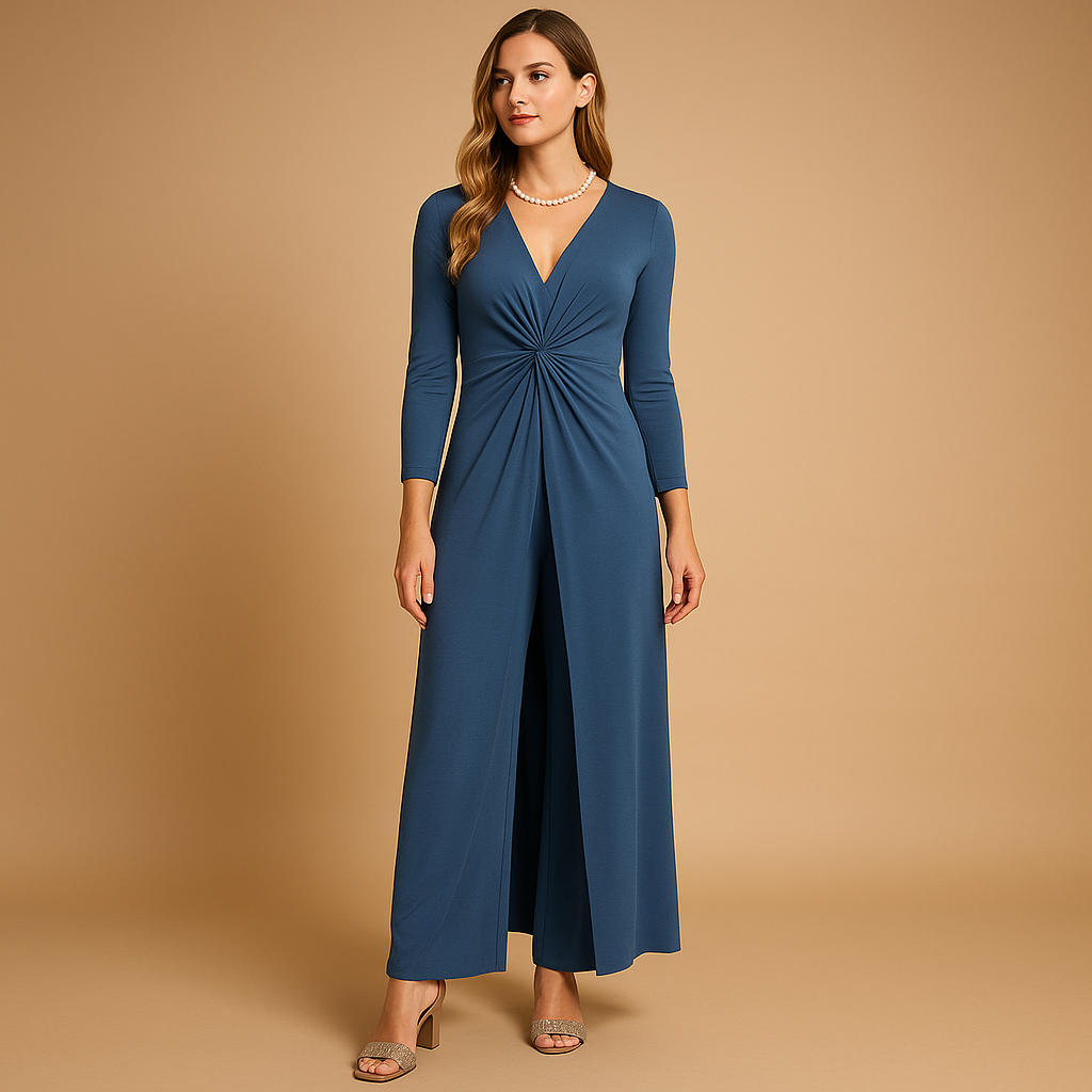 Women’s two-piece lounge set with relaxed fit, soft fabric, and minimalist design, ideal for casual wear or comfortable home lounging.